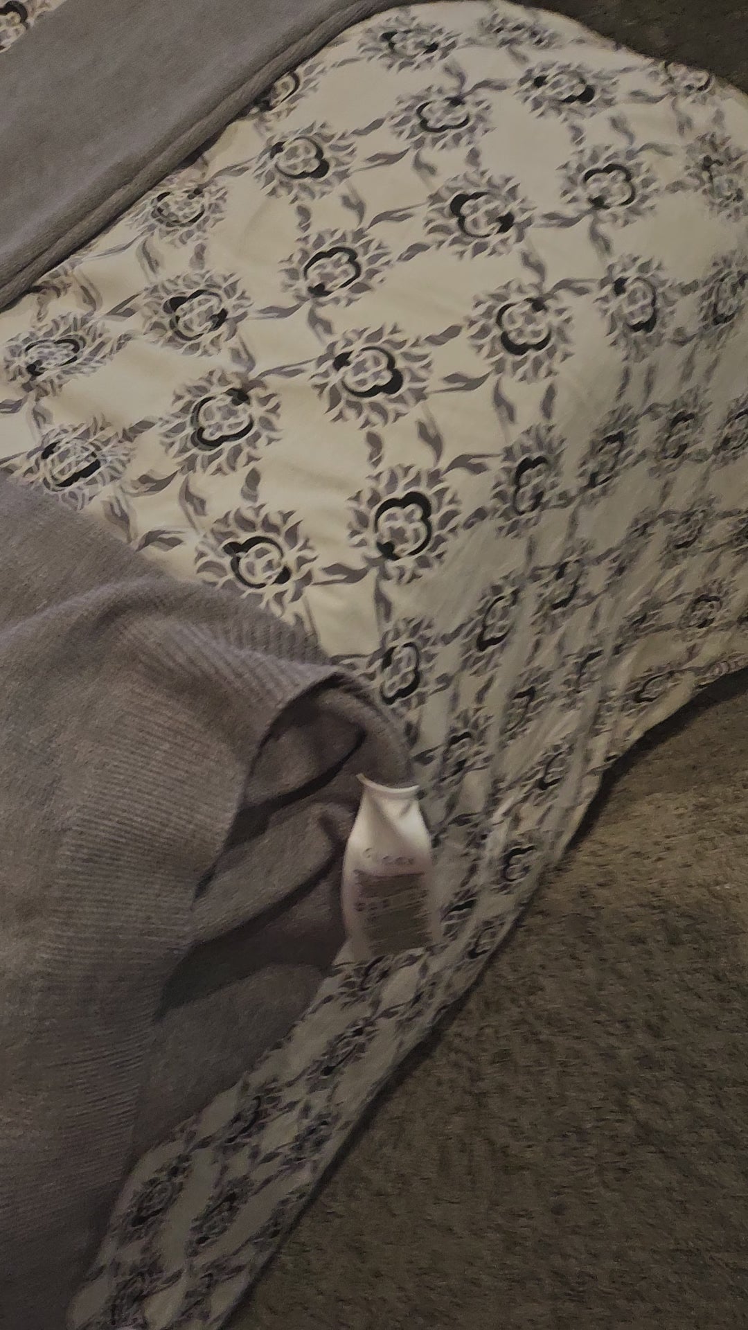 Authentic Gucci Grey Sweater Crew Neck