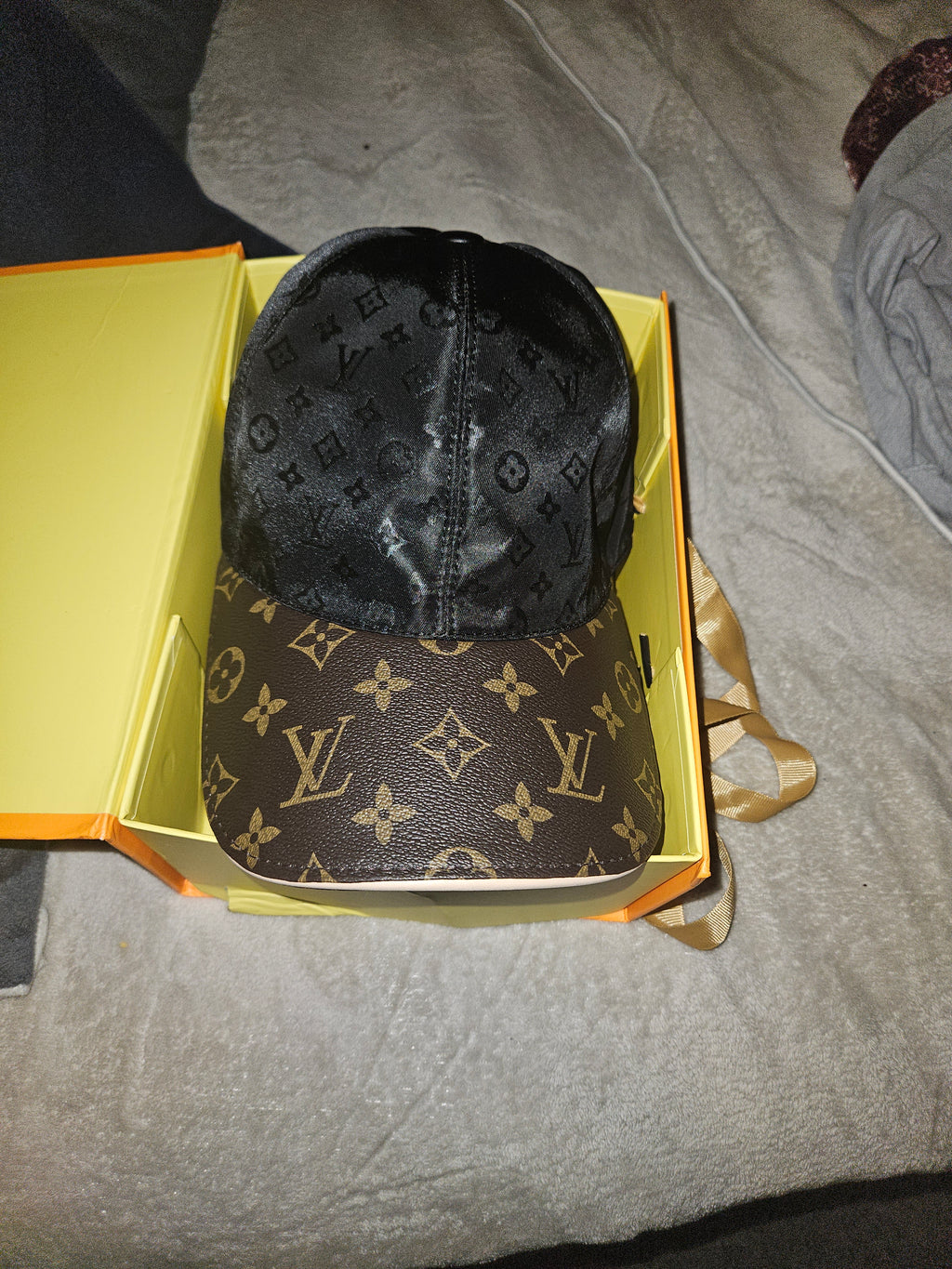 30% Off!)
NWT Louis Vuitton Black Monogram Cap (Made in Italy) - CreationzClozet