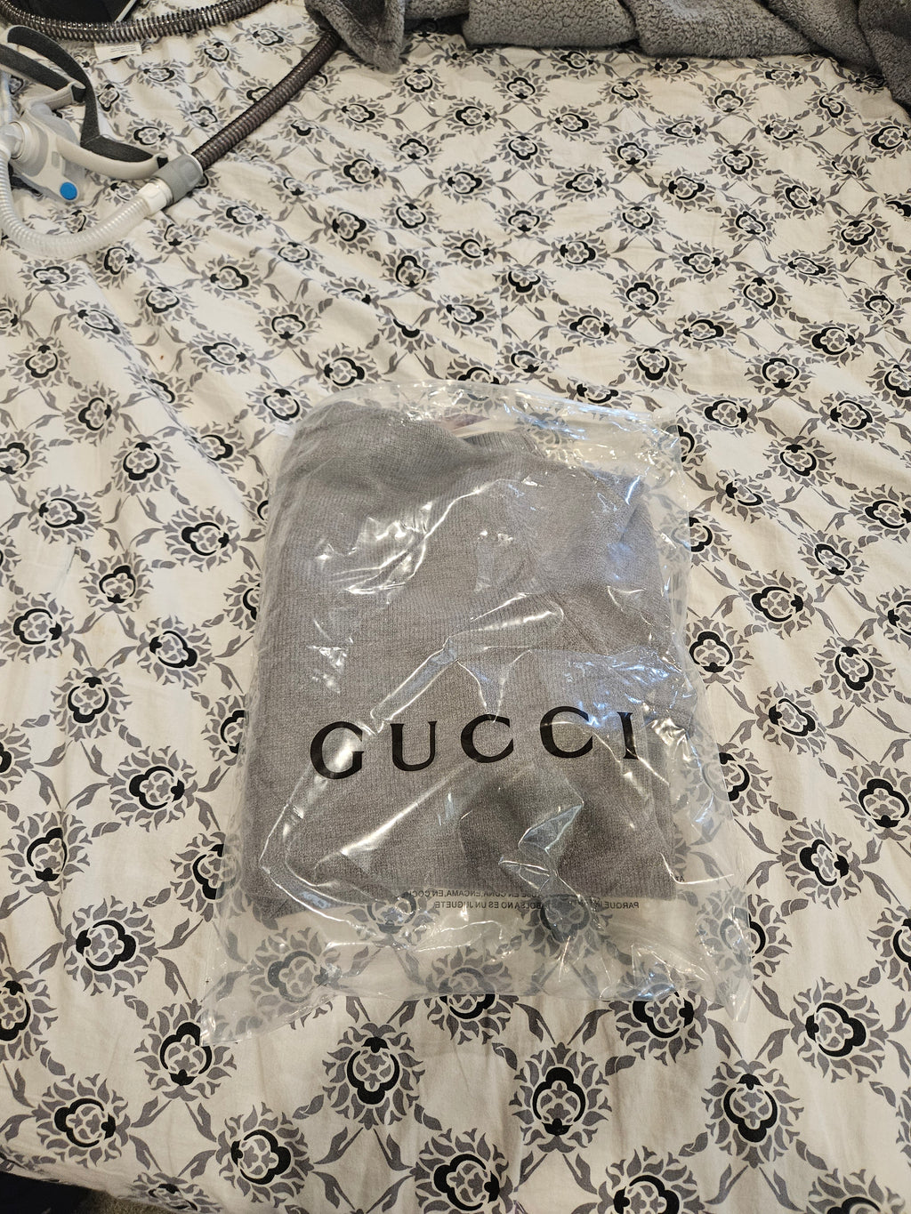 Authentic Gucci Grey Sweater Crew Neck