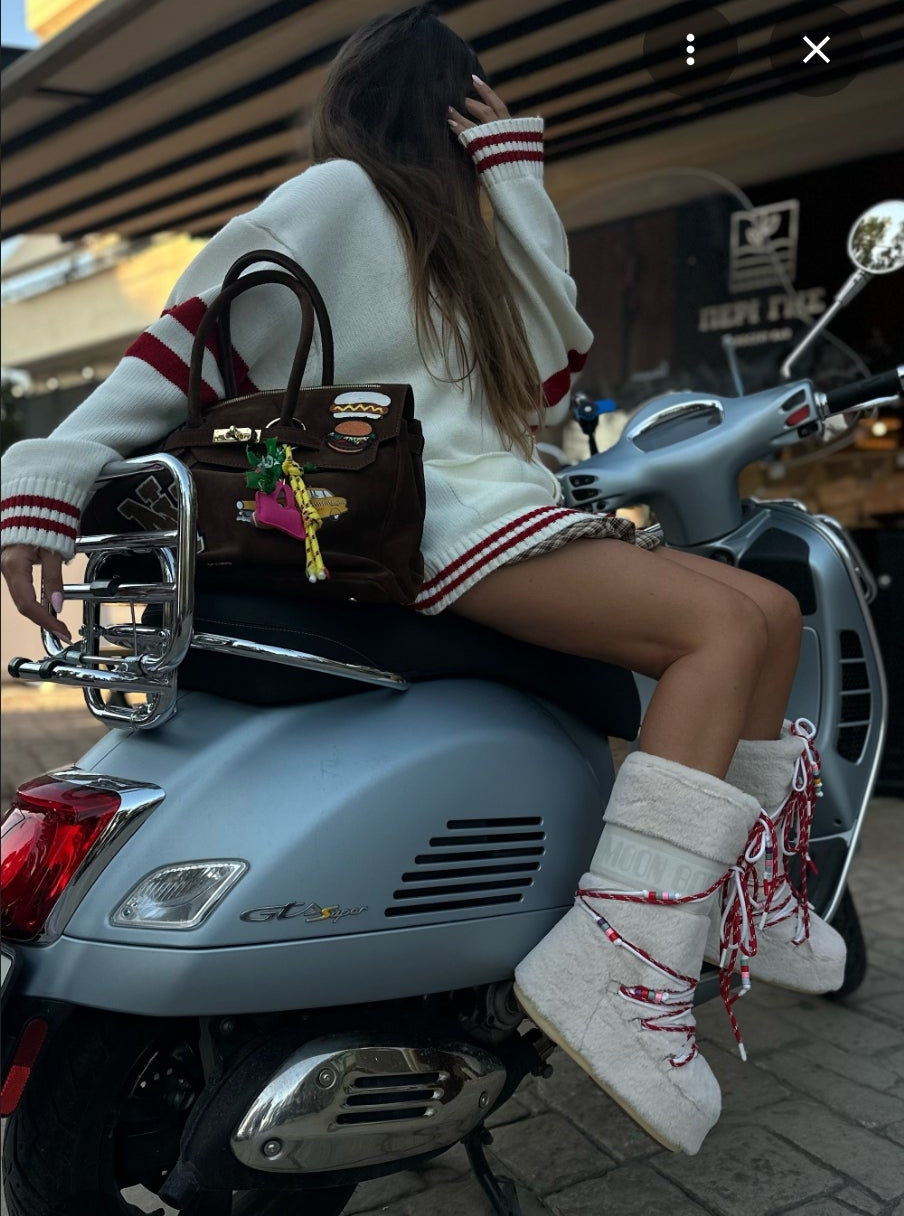 Authentic White Fox Moon Boots - Beaded Lace - Snow Bunny Chic! Size 40